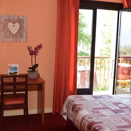 Hotel Bellevue Ayse ภายนอก รูปภาพ