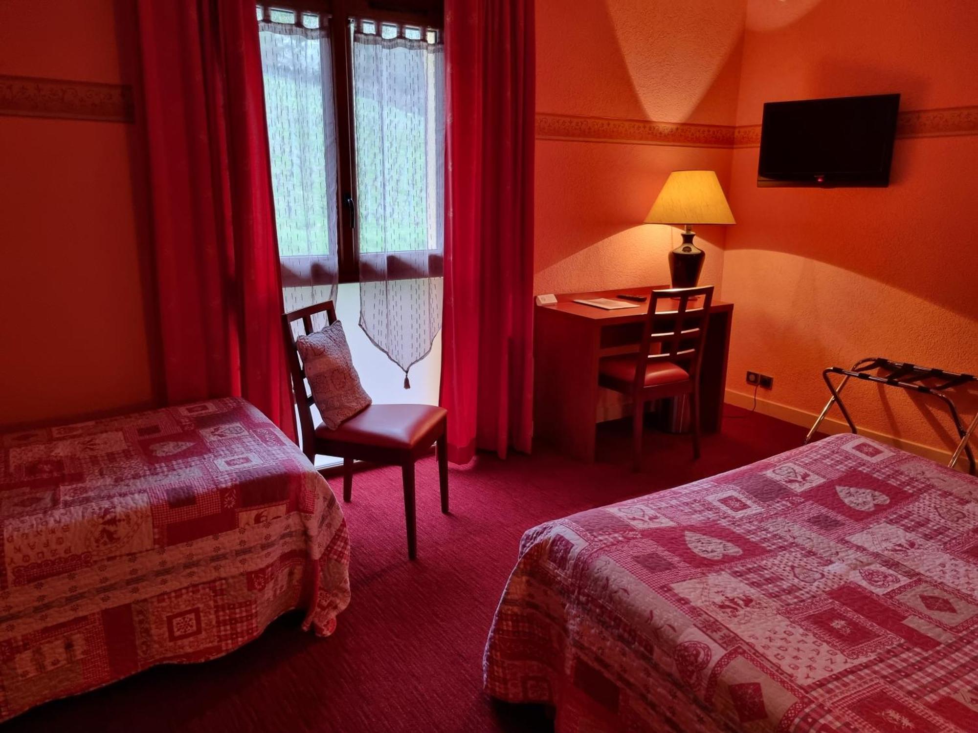 Hotel Bellevue Ayse ภายนอก รูปภาพ